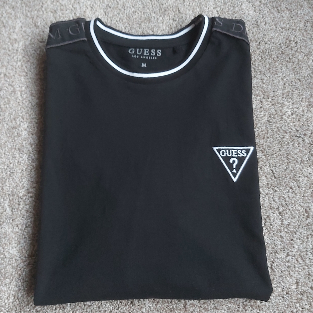 GUESS Men's Black Crew Neck T-Shirt BNWOT